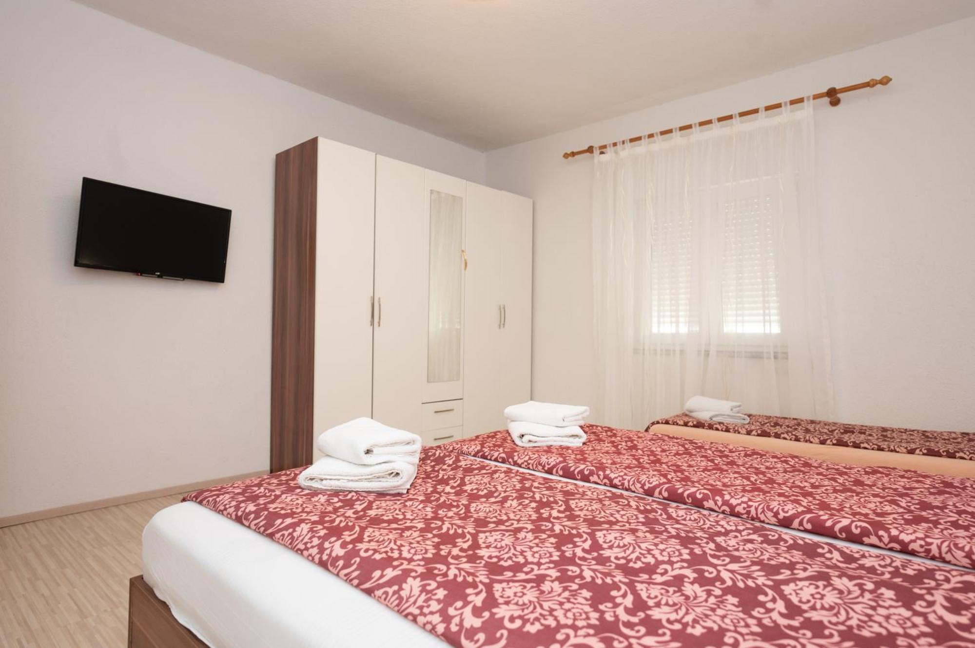 Holiday Home Luka Pridraga Exterior photo