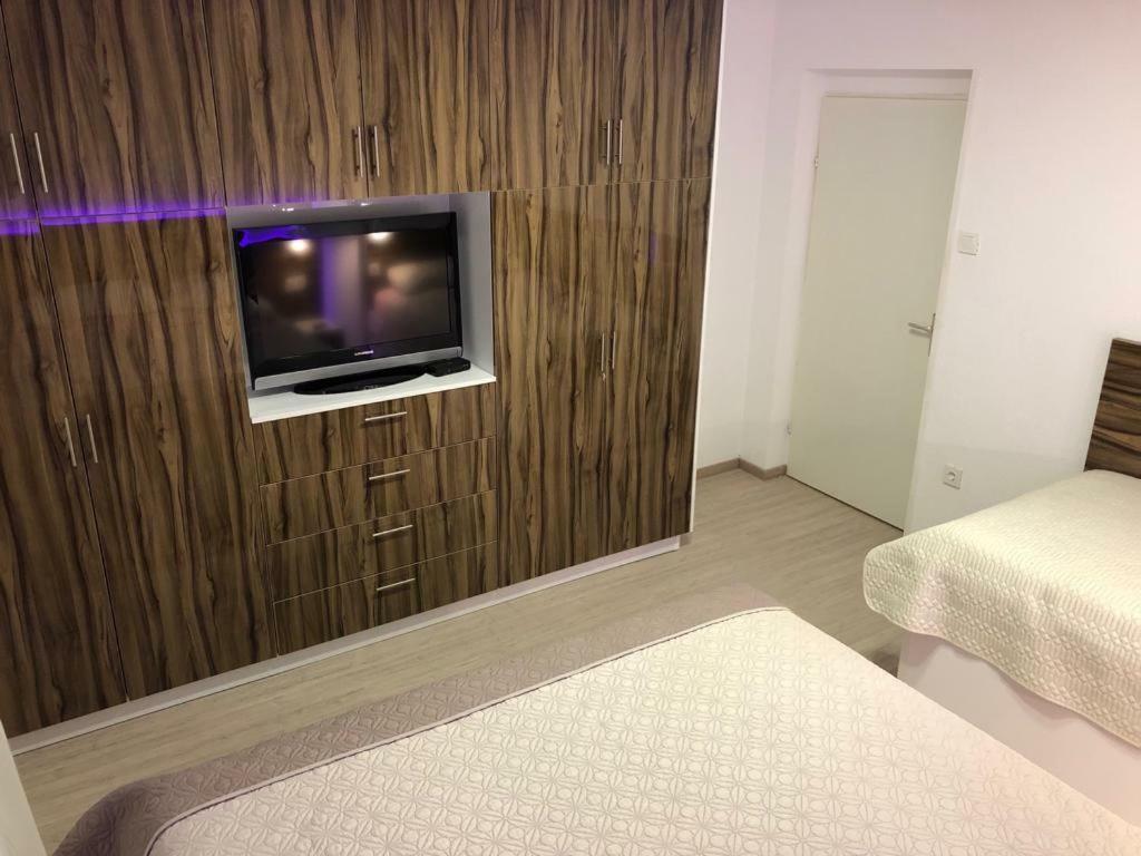 Holiday Home Luka Pridraga Exterior photo